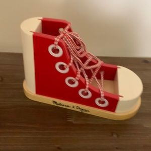 Melissa & Doug Lacing Shoe